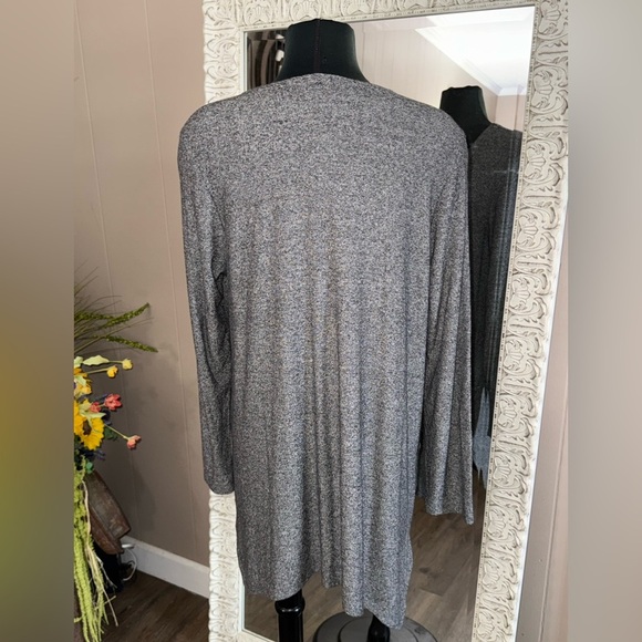 J. Jill • Wearever Button Front Long Cardigan - Picture 10 of 10